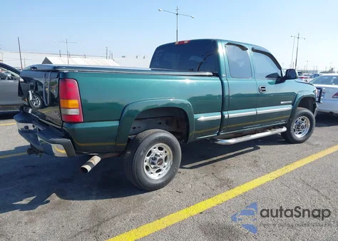 2002 GMC Sierra 2500Hd Sle z USA, uszkodzony, nr VIN 1GTHC29UX2E133754